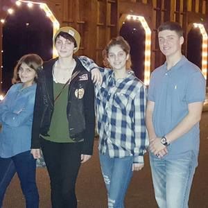 Meet your Posher, H michele